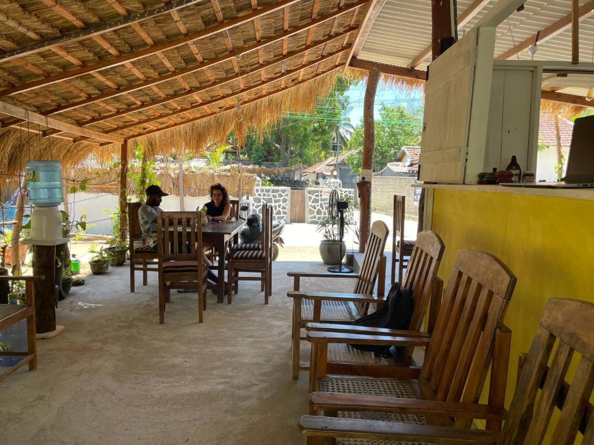 Отель Banana Surf House Аругам Экстерьер фото